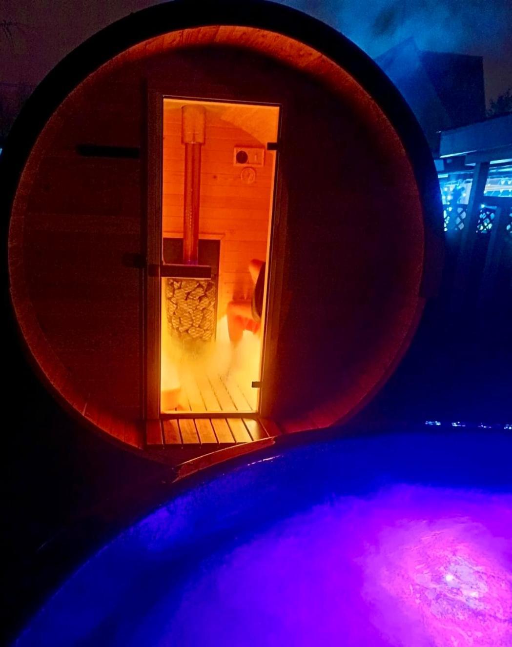 Apartamenty & Spa Villa 28 波别罗沃 外观 照片